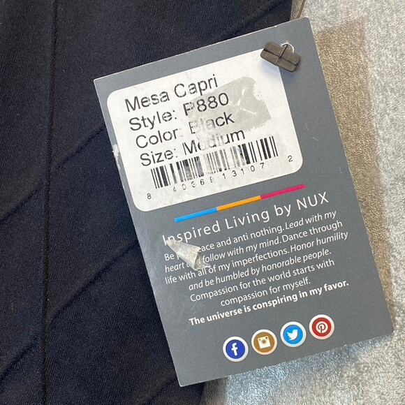 NUX Women's Black Ruched-Trim Mesa Low-Rise Pull-On Capri Leggings SZ M - Picture 8 of 8